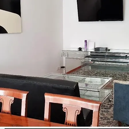 Flat Bragadin بيت ضيافة *